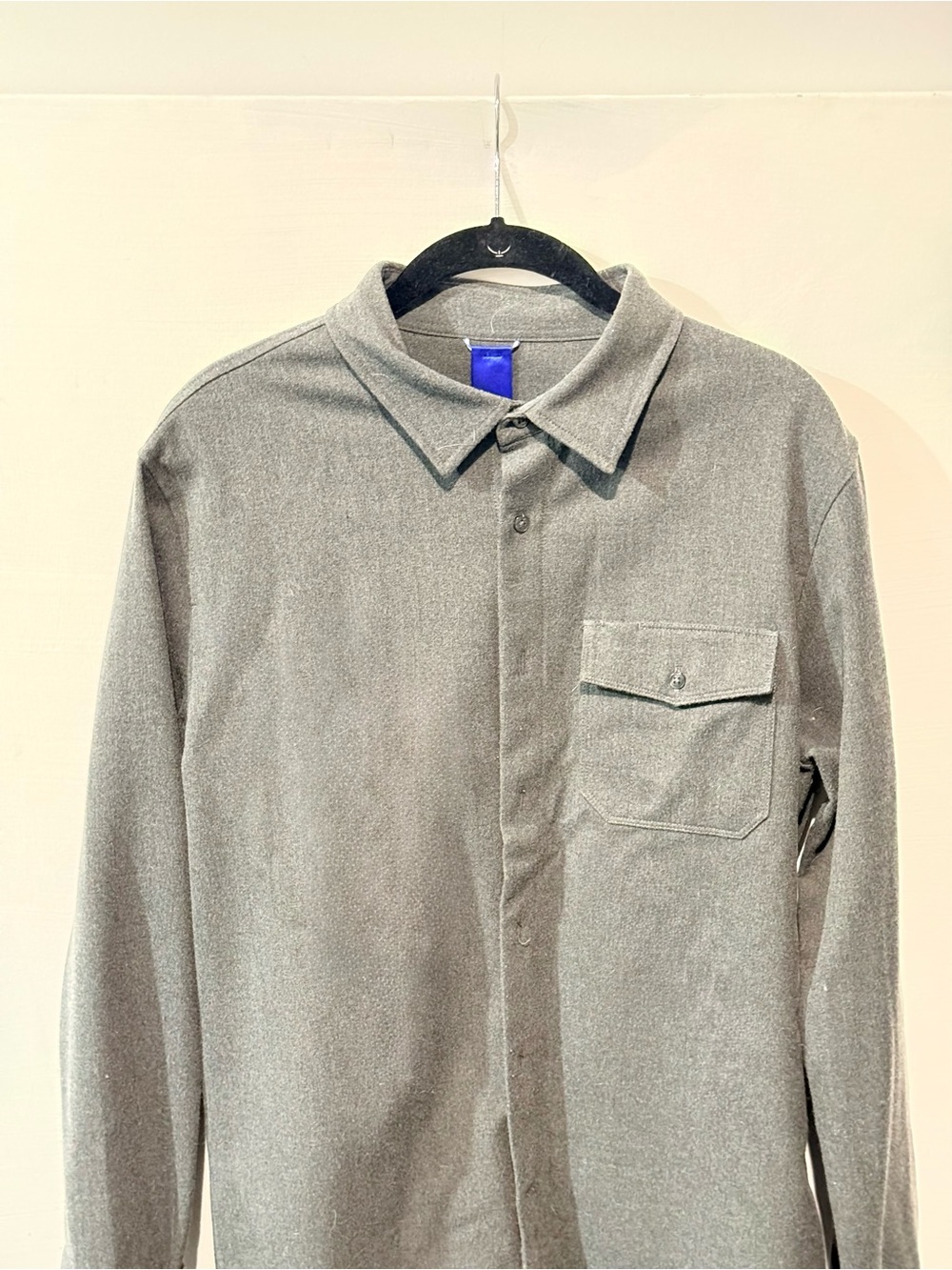 Kit and Ace Men's Button-Down Shirt in Dark Gray